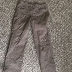 Low waist cargo pants